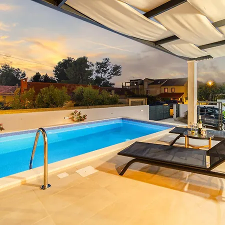 Holiday home Renesansa By Interhome *
