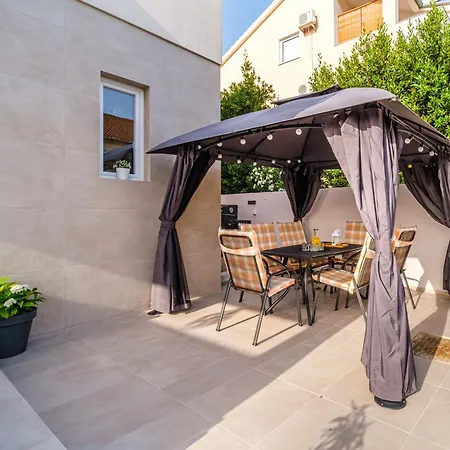 Holiday home Renesansa By Interhome *