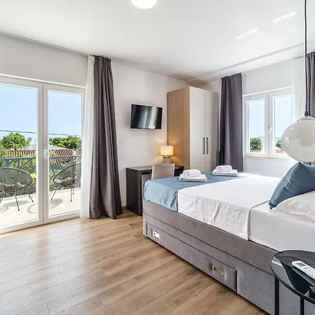 Renesansa By Interhome Nyaraló